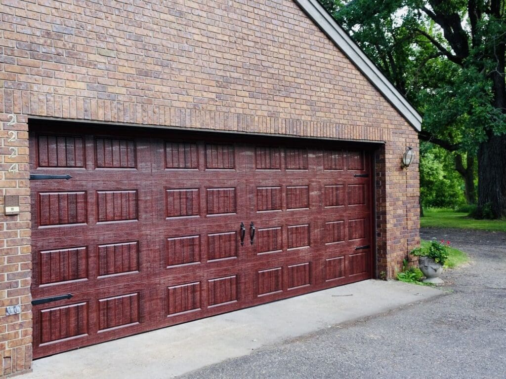 9850a3a4bb14735ce04675ec05546a18 Garage Doors Installations